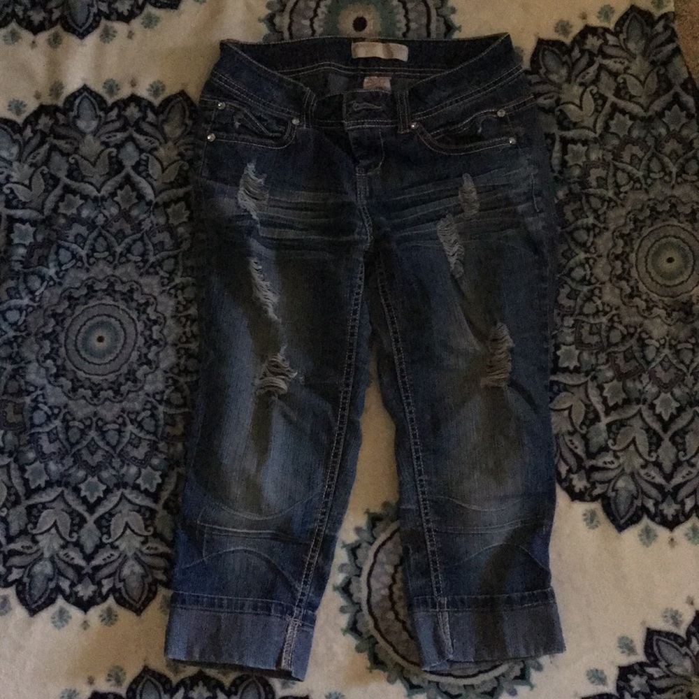 Capris jeans. Great condition!